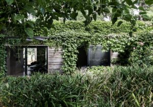 Merrick’s Guest House by Studio Esteta || A Sanctuary on Victoria’s Mornington Peninsula