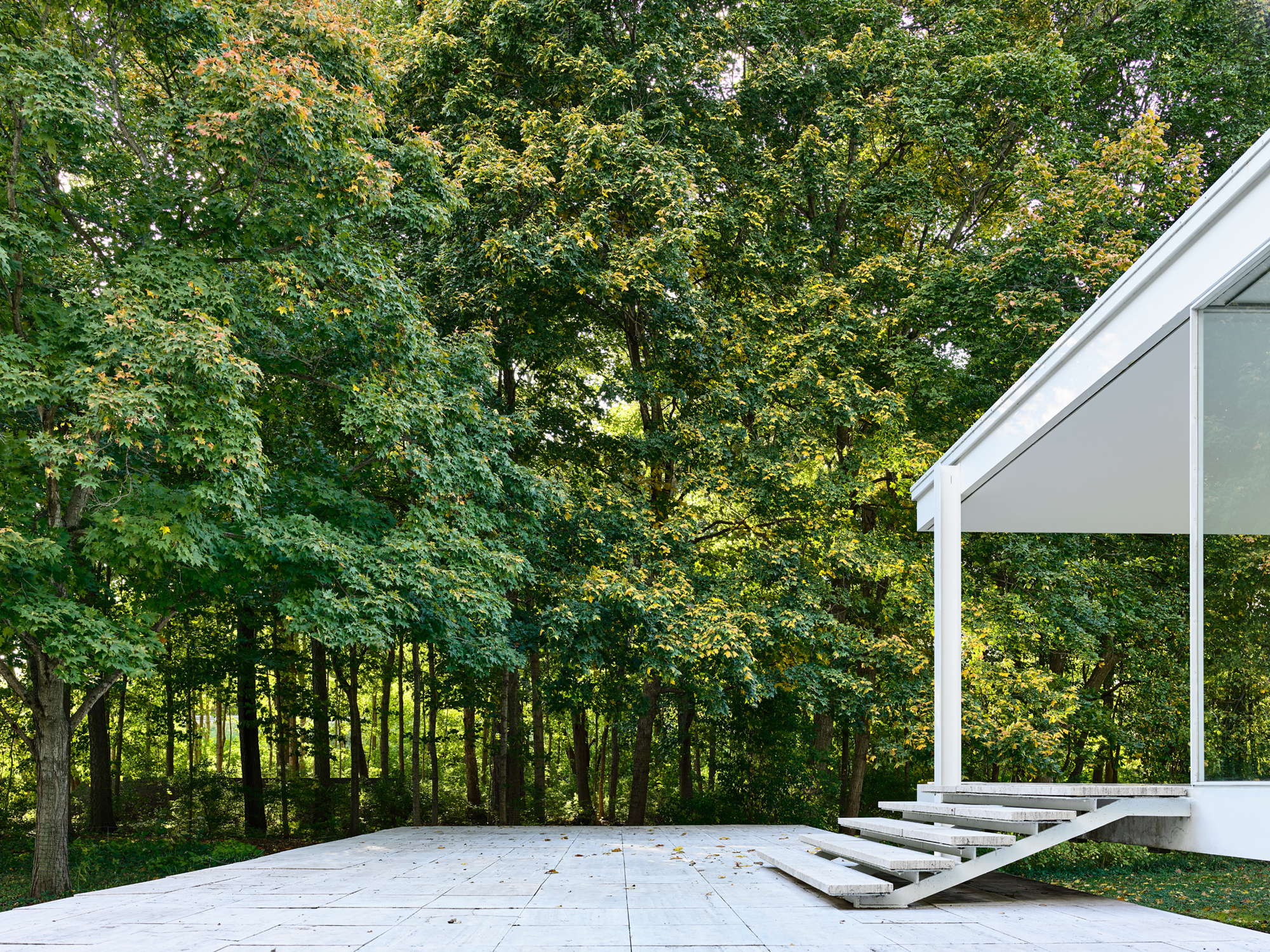 Farnsworth House by Mies van der Rohe